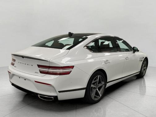 2024 Genesis G80 2.5T