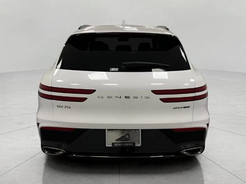 2026 Genesis GV70 3.5T Sport Advanced