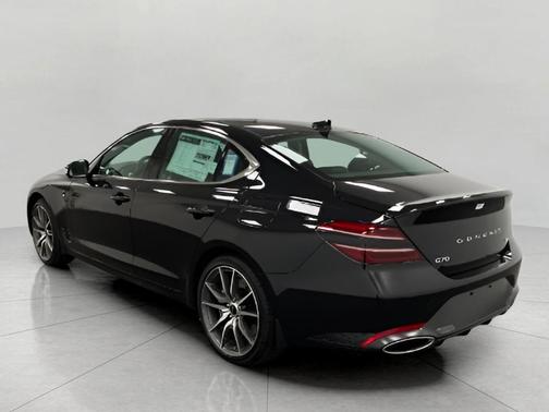 2026 Genesis G70 2.5T Prestige