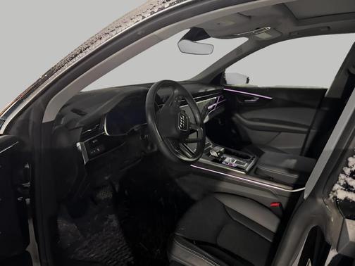 2023 Audi Q8 55 Premium Plus