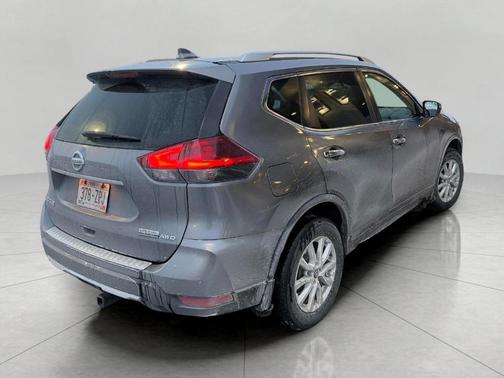 2020 Nissan Rogue S