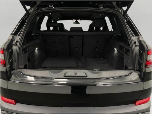 Jet Black 2021 BMW X5 xDrive40i