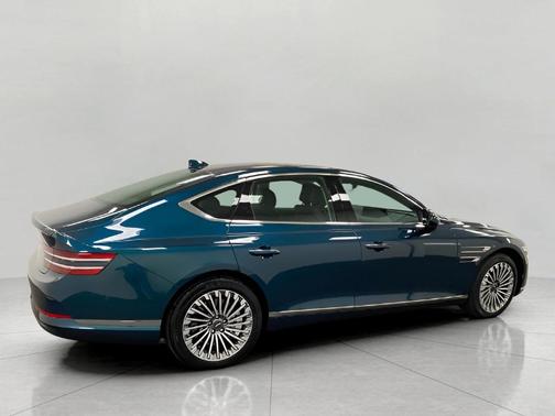 2024 Genesis Electrified G80 Advanced