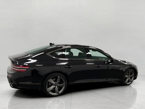 2025 Genesis G80 2.5T Sport Prestige