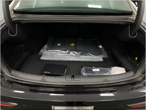 2025 Genesis G80 2.5T Sport Prestige