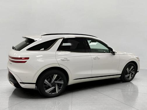 2026 Genesis GV70 3.5T Sport Advanced