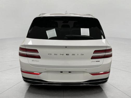 Uyuni White 2026 Genesis GV80 3.5T Prestige