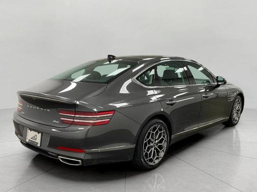 2023 Genesis G80 2.5T