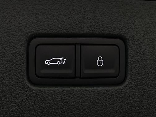 Green 2026 Genesis GV80 2.5T Prestige