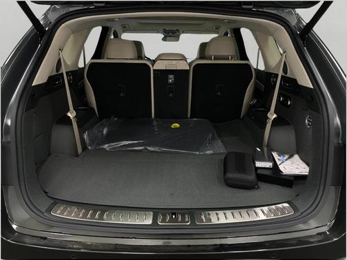 Green 2026 Genesis GV80 2.5T Prestige