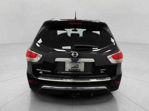 2015 Nissan Pathfinder SL
