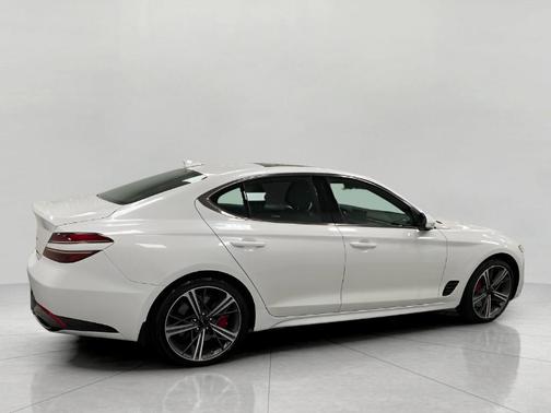 2025 Genesis G70 3.3T Sport Advanced