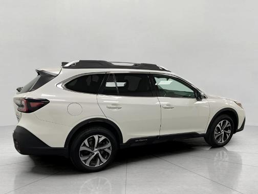 2022 Subaru Outback Touring