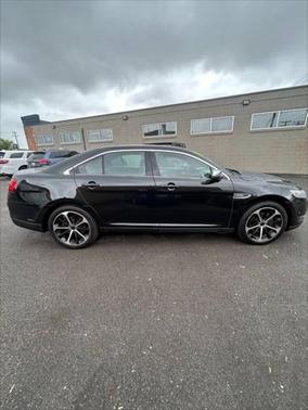 2014 Ford Taurus Limited