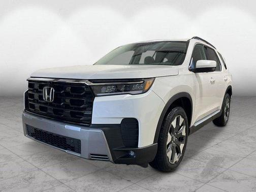 Platinum White Pearl 2026 Honda Pilot Touring