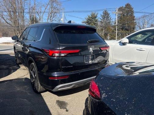 2022 Mitsubishi Outlander SEL