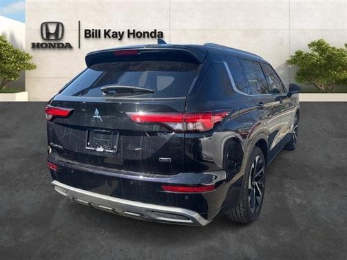 2022 Mitsubishi Outlander SEL