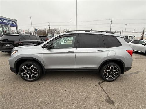 2023 Honda Passport Elite