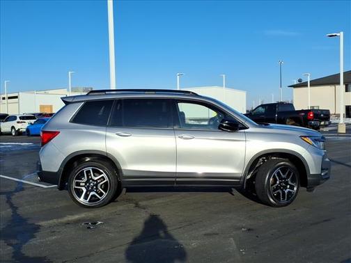 2023 Honda Passport Elite