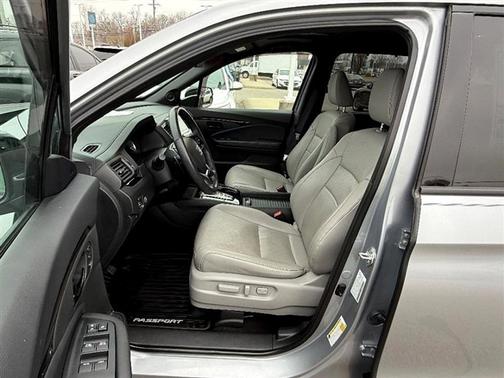 2023 Honda Passport Elite