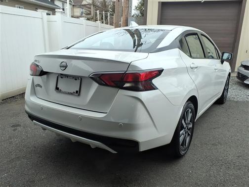 2025 Nissan Versa 1.6 SV