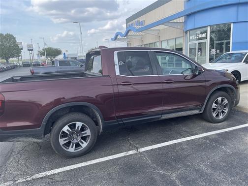 Deep Scarlet Pearl 2019 Honda Ridgeline RTL
