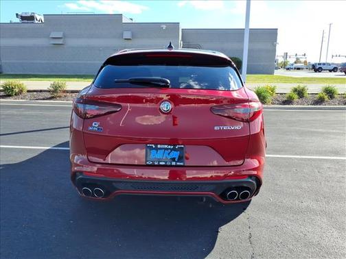 2018 Alfa Romeo Stelvio Quadrifoglio