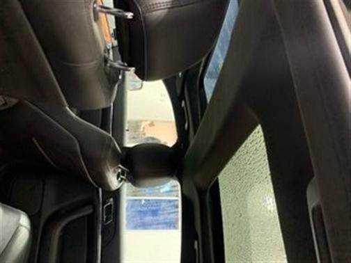 2016 Lincoln MKS Base