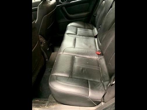 2016 Lincoln MKS Base