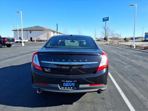 2016 Lincoln MKS Base