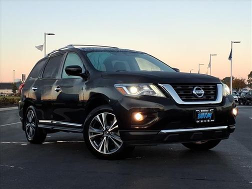 2020 Nissan Pathfinder Platinum