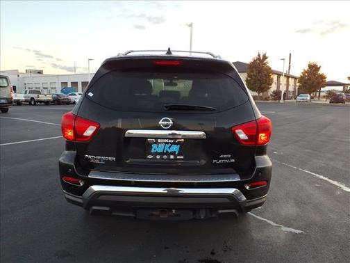2020 Nissan Pathfinder Platinum
