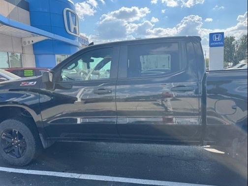 2021 Chevrolet Silverado 1500 Custom Trail Boss