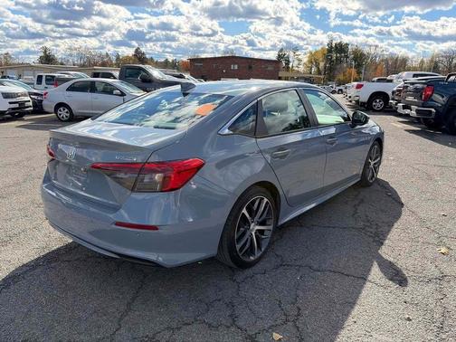 2024 Honda Civic Touring