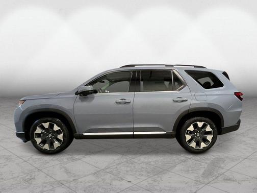 Sonic Gray Pearl 2026 Honda Pilot Elite
