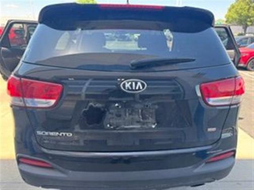 Ebony Black 2017 Kia Sorento LX