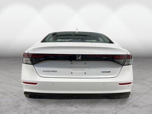 Platinum White Pearl 2026 Honda Accord Hybrid EX-L