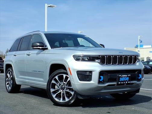 2022 Jeep Grand Cherokee 4xe Overland