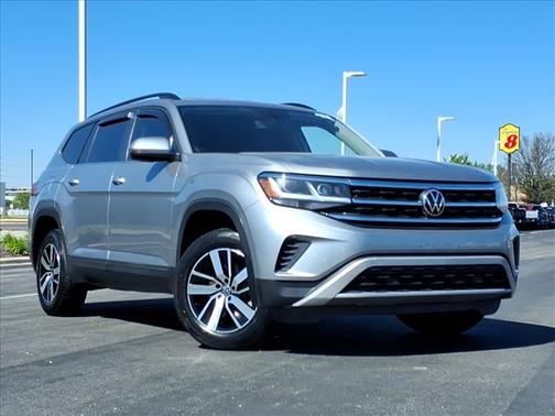 Pyrite Silver Metallic 2021 Volkswagen Atlas 2.0T SE