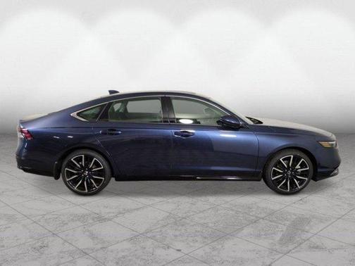 Canyon 2026 Honda Accord Hybrid Touring