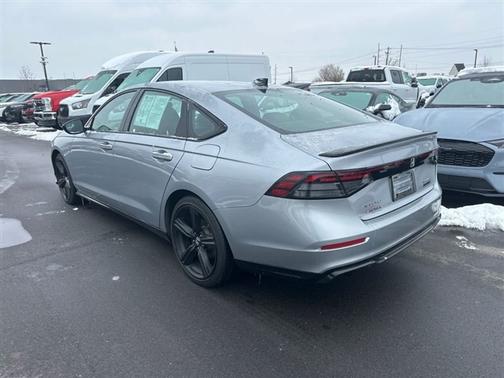 2023 Honda Accord Hybrid Sport-L
