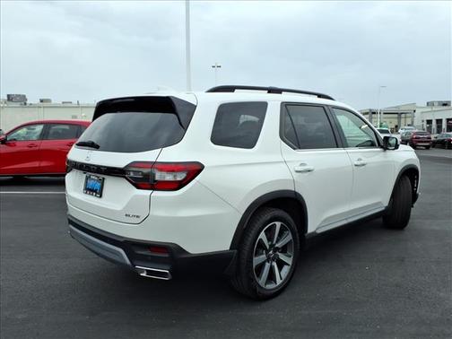 2025 Honda Pilot Elite