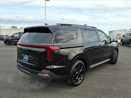 2025 Kia Carnival SX Prestige