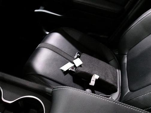 Modern Steel Metallic 2025 Honda Pilot EX-L