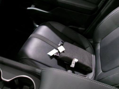 Modern Steel Metallic 2025 Honda Pilot EX-L