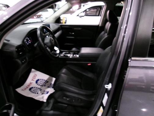 Modern Steel Metallic 2025 Honda Pilot EX-L