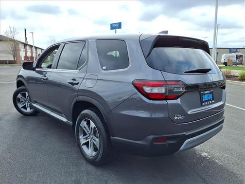 Modern Steel Metallic 2025 Honda Pilot EX-L