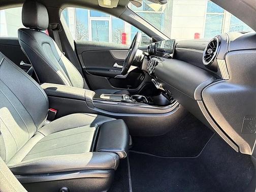 2025 Mercedes-Benz CLA 250 Base 4MATIC