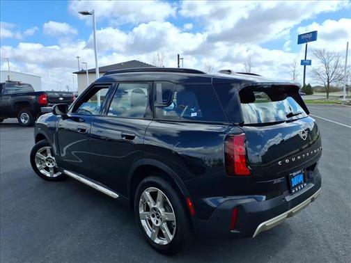 2025 MINI Countryman S