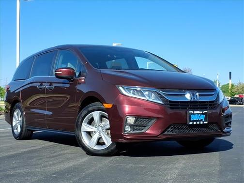 Deep Scarlet Pearl 2019 Honda Odyssey EX-L